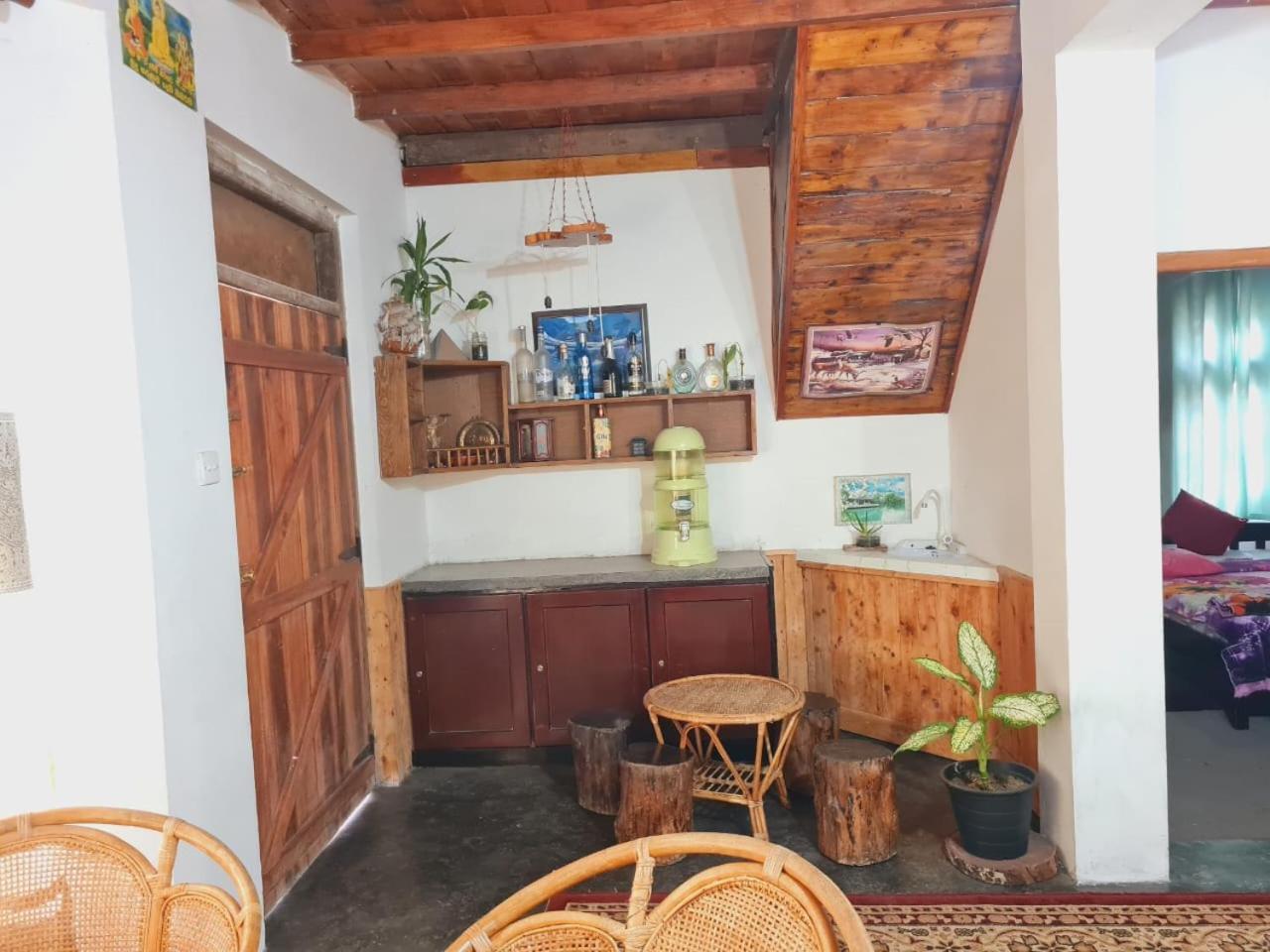 Sasru Holiday Home Нувара-Элия Экстерьер фото