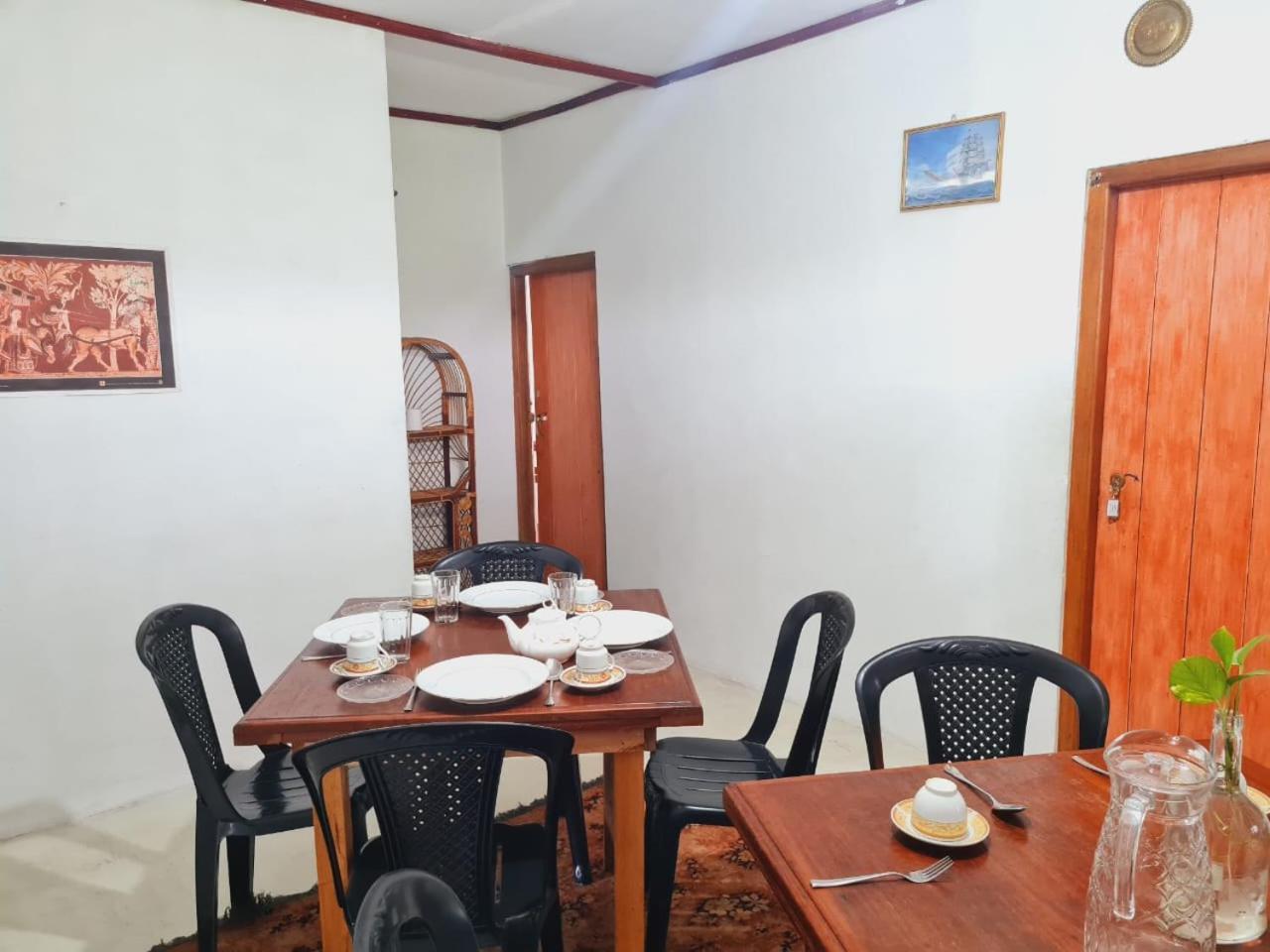 Sasru Holiday Home Нувара-Элия Экстерьер фото