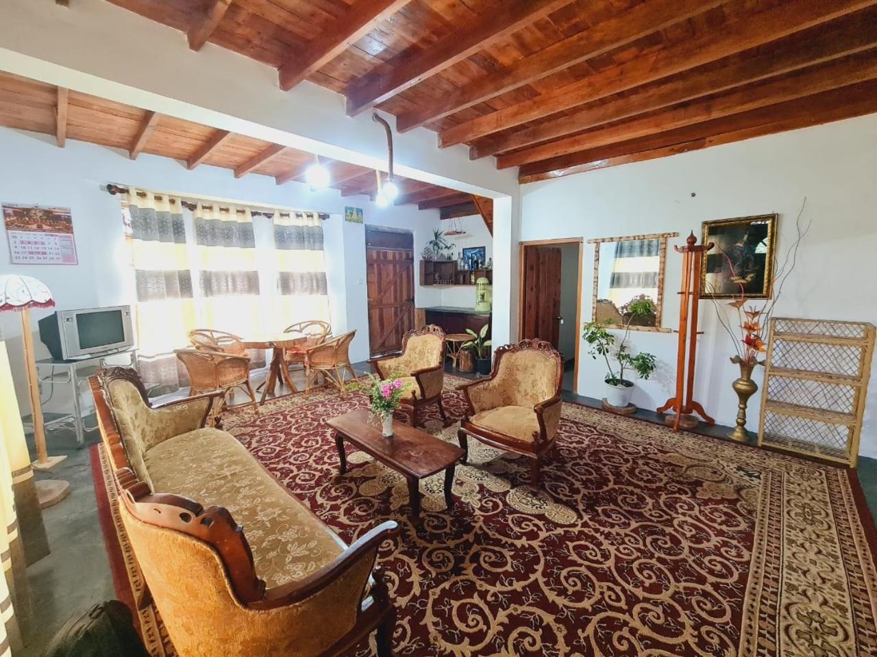 Sasru Holiday Home Нувара-Элия Экстерьер фото